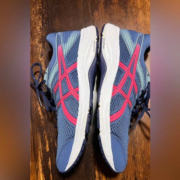 ASICS Gel-Contend 6 running shoe (blue and pink) GEL technology for cushioning. - Picture 2 of 16